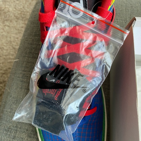 NTW/B: Kevin Durant NY vs NY sneakers - Picture 3 of 7